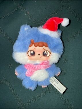 Cute Hulala Accessory with Pink Scarf